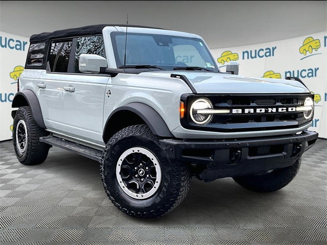 2022 Ford Bronco Outer Banks