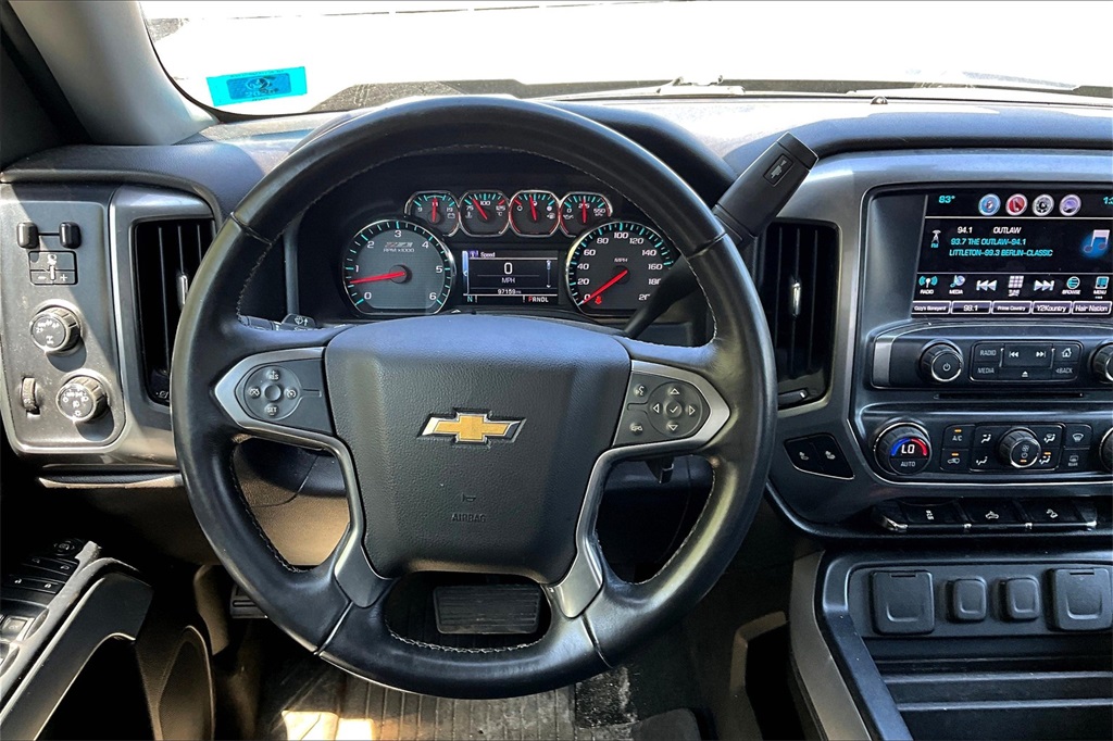 2017 Chevrolet Silverado 1500 LT - Photo 16