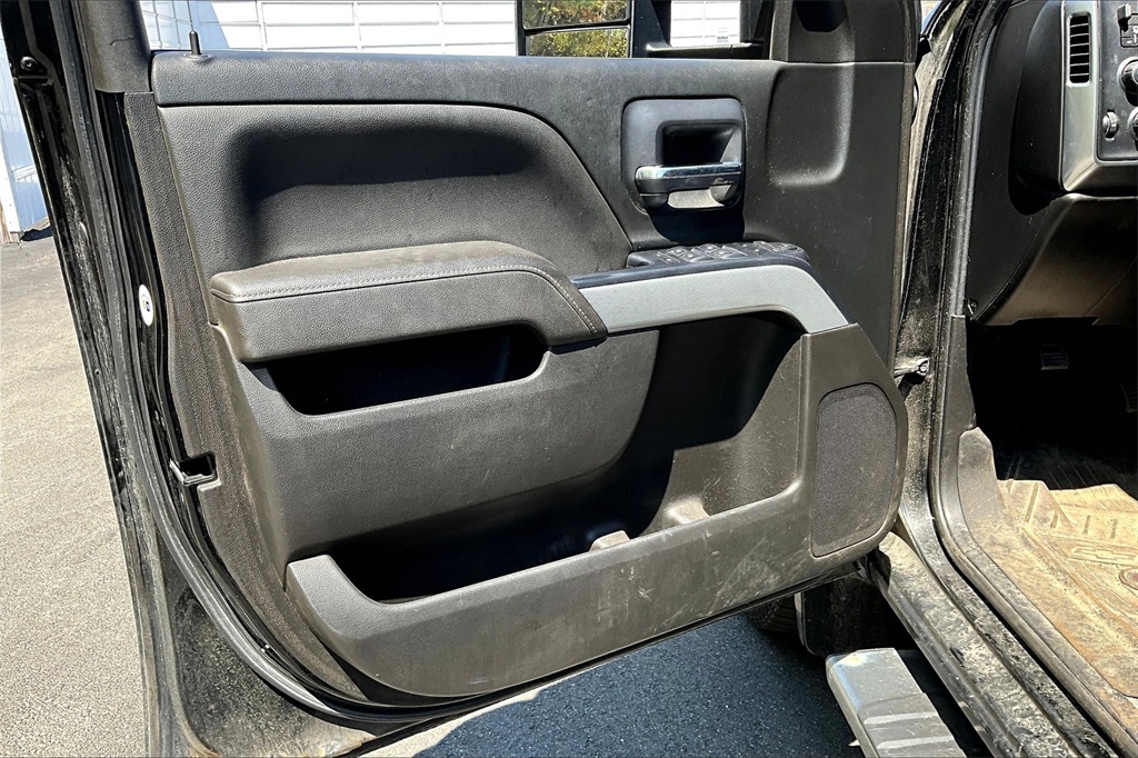 2017 Chevrolet Silverado 1500 LT - Photo 9