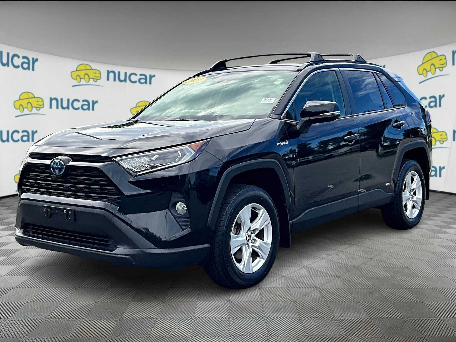2021 Toyota RAV4 Hybrid XLE - Photo 3