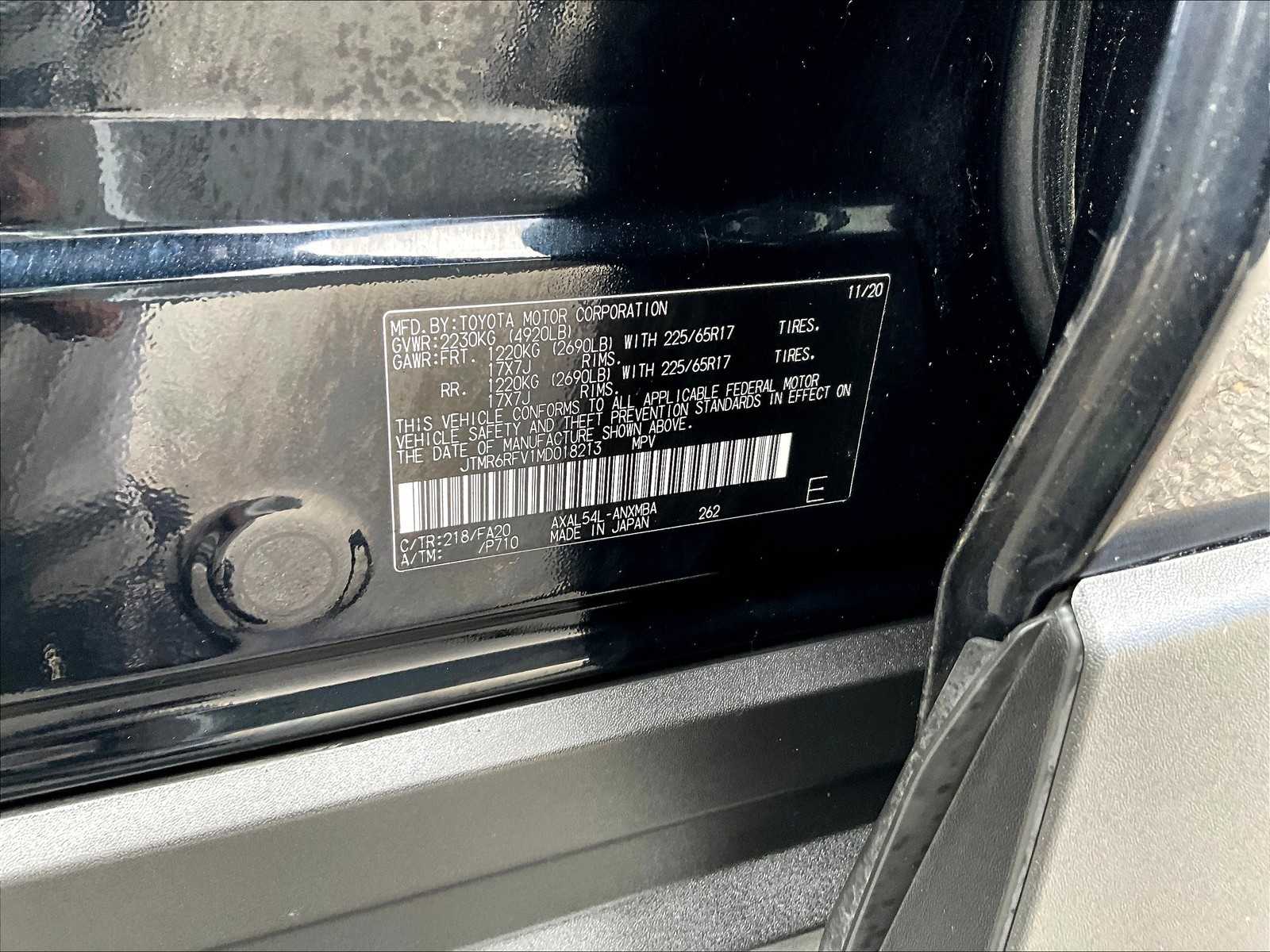 2021 Toyota RAV4 Hybrid XLE - Photo 36
