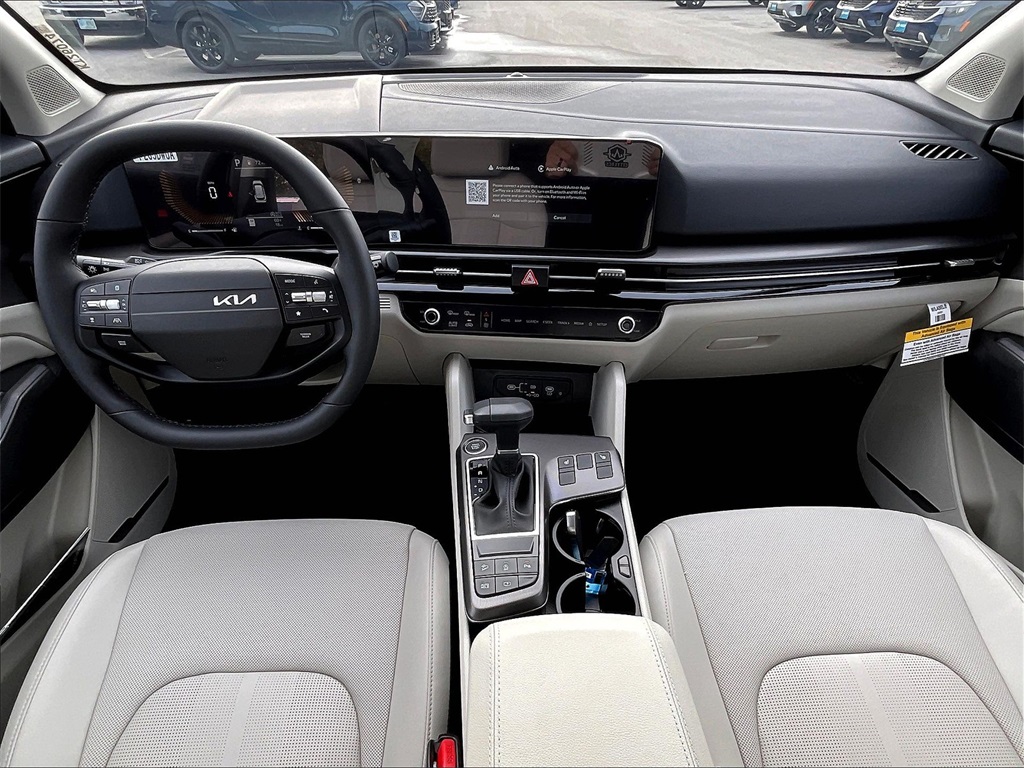 2026 Kia Sportage EX - Photo 12