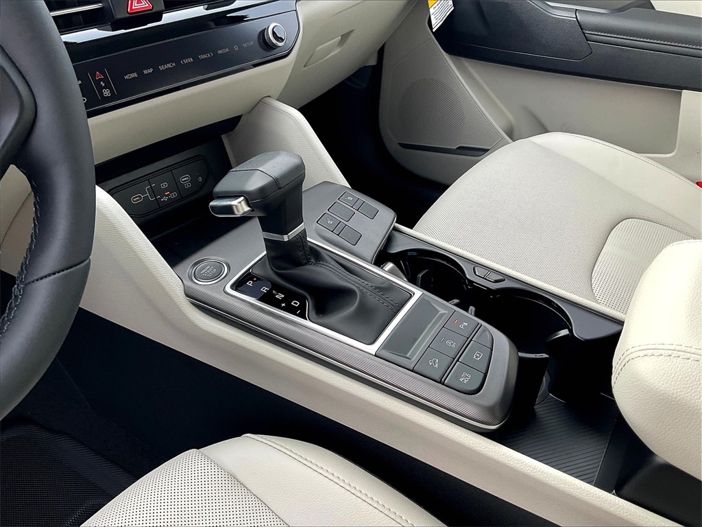 2026 Kia Sportage EX - Photo 14