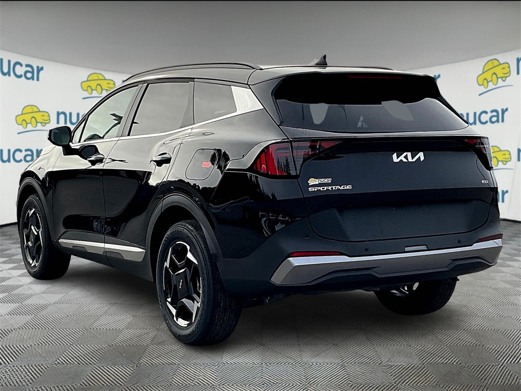 2026 Kia Sportage EX - Photo 5