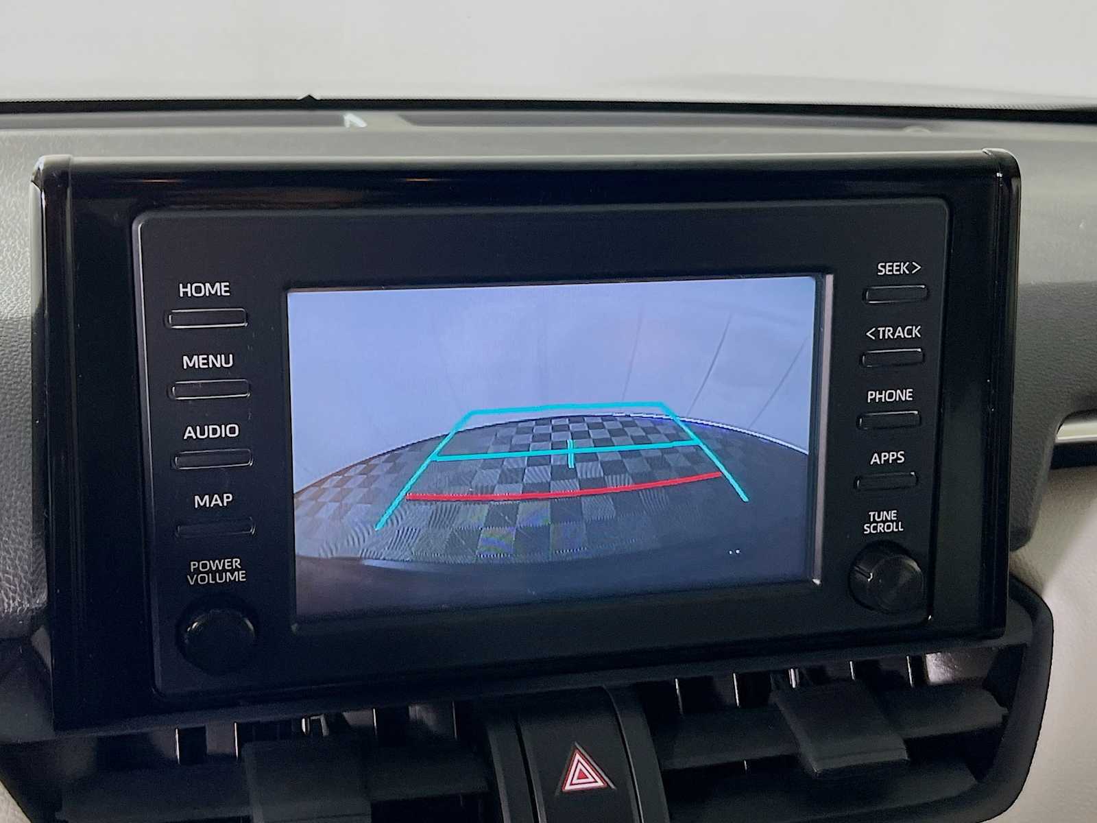 2019 Toyota RAV4 XLE - Photo 13