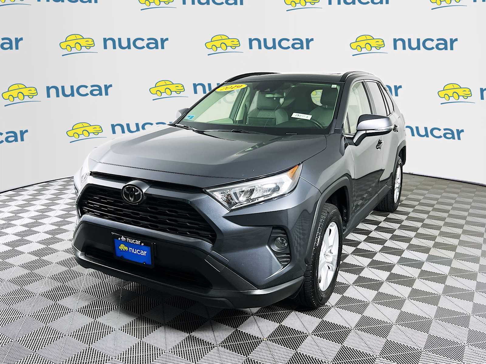 2019 Toyota RAV4 XLE - Photo 3
