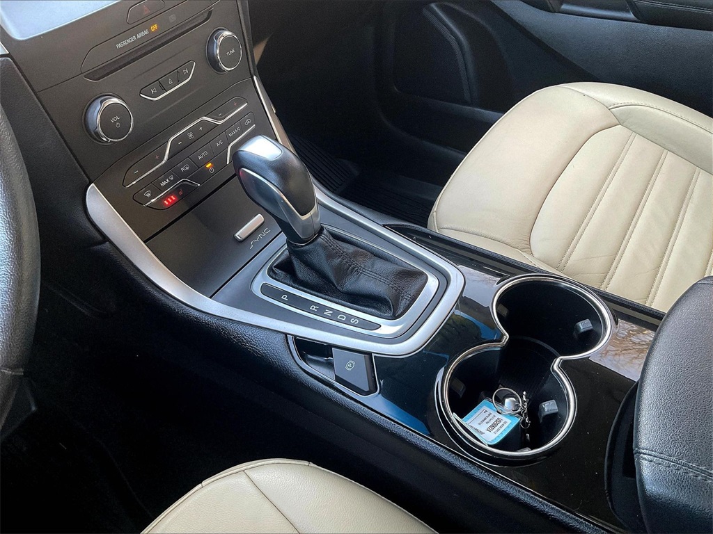 2017 Ford Edge SEL - Photo 19