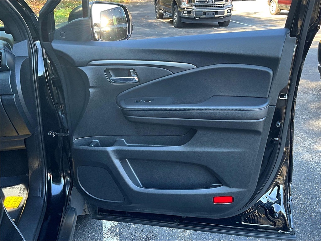 2022 Honda Pilot Sport - Photo 12