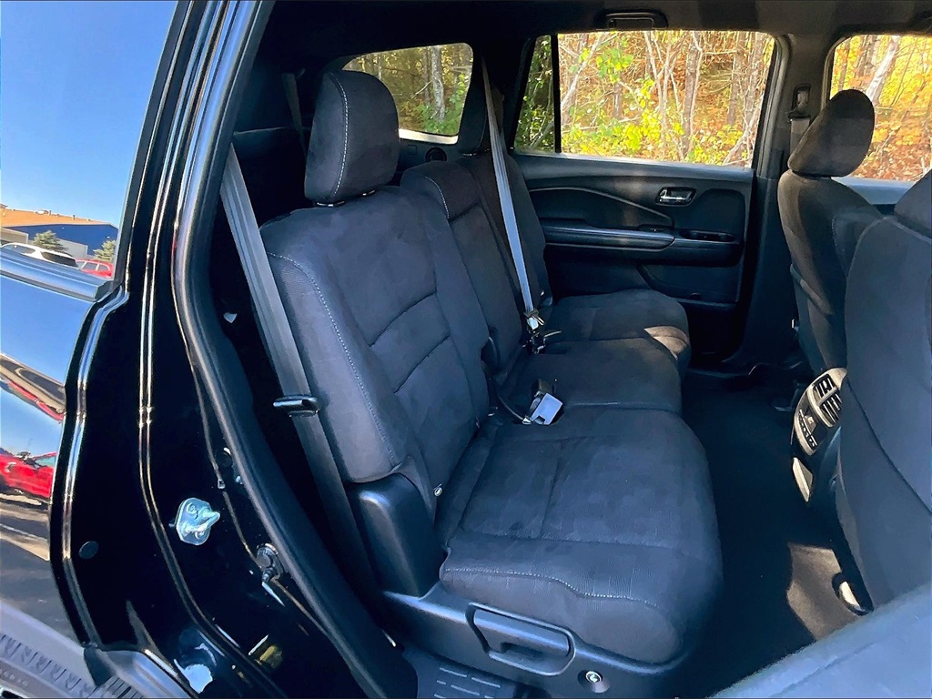 2022 Honda Pilot Sport - Photo 16