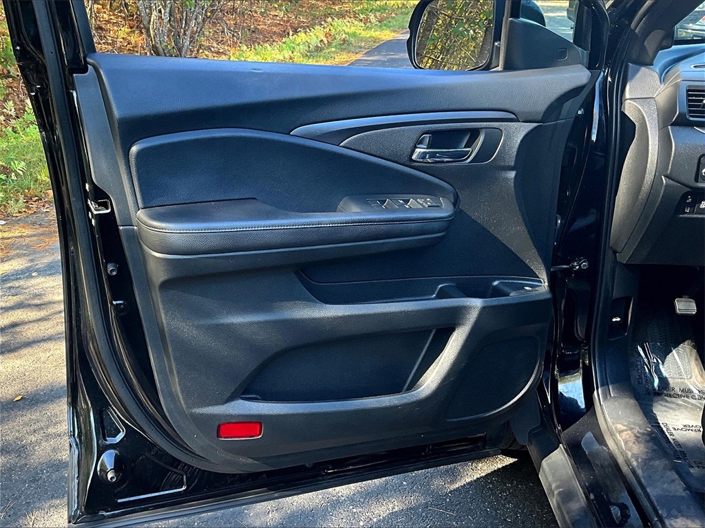 2022 Honda Pilot Sport - Photo 9