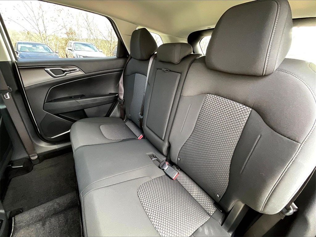 2026 Kia Sportage Hybrid S - Photo 15