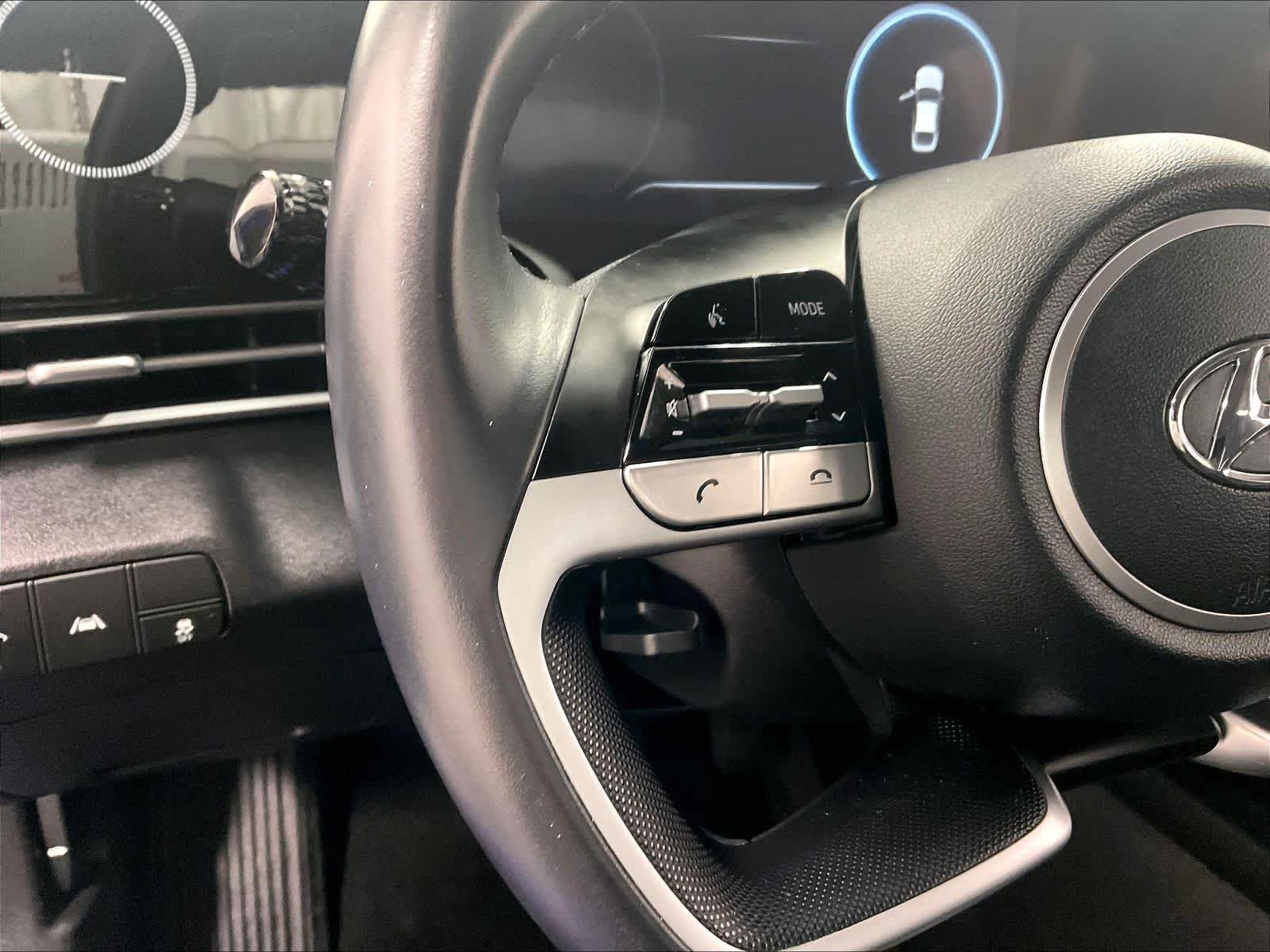 2023 Hyundai Elantra SEL - Photo 22