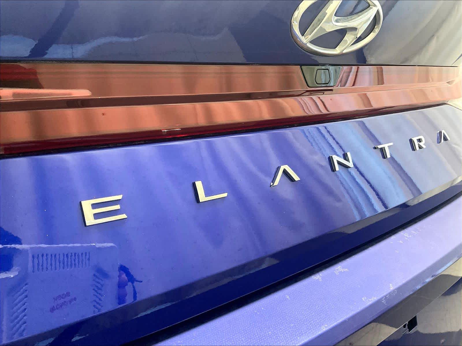 2023 Hyundai Elantra SEL - Photo 28