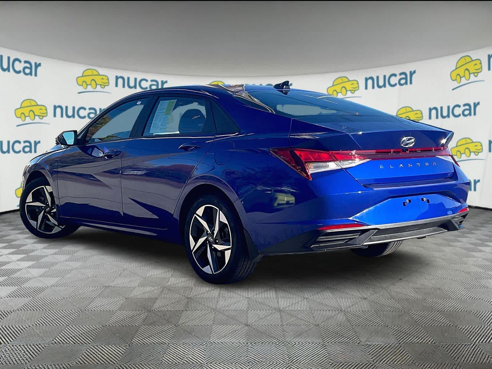 2023 Hyundai Elantra SEL - Photo 4