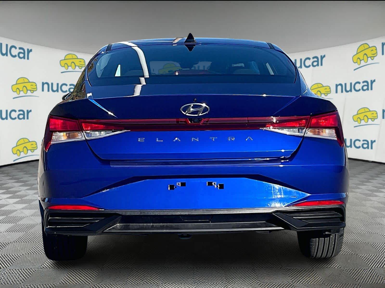 2023 Hyundai Elantra SEL - Photo 5