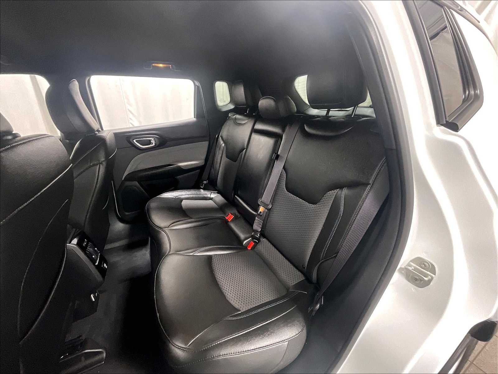 2024 Jeep Compass Latitude - Photo 15
