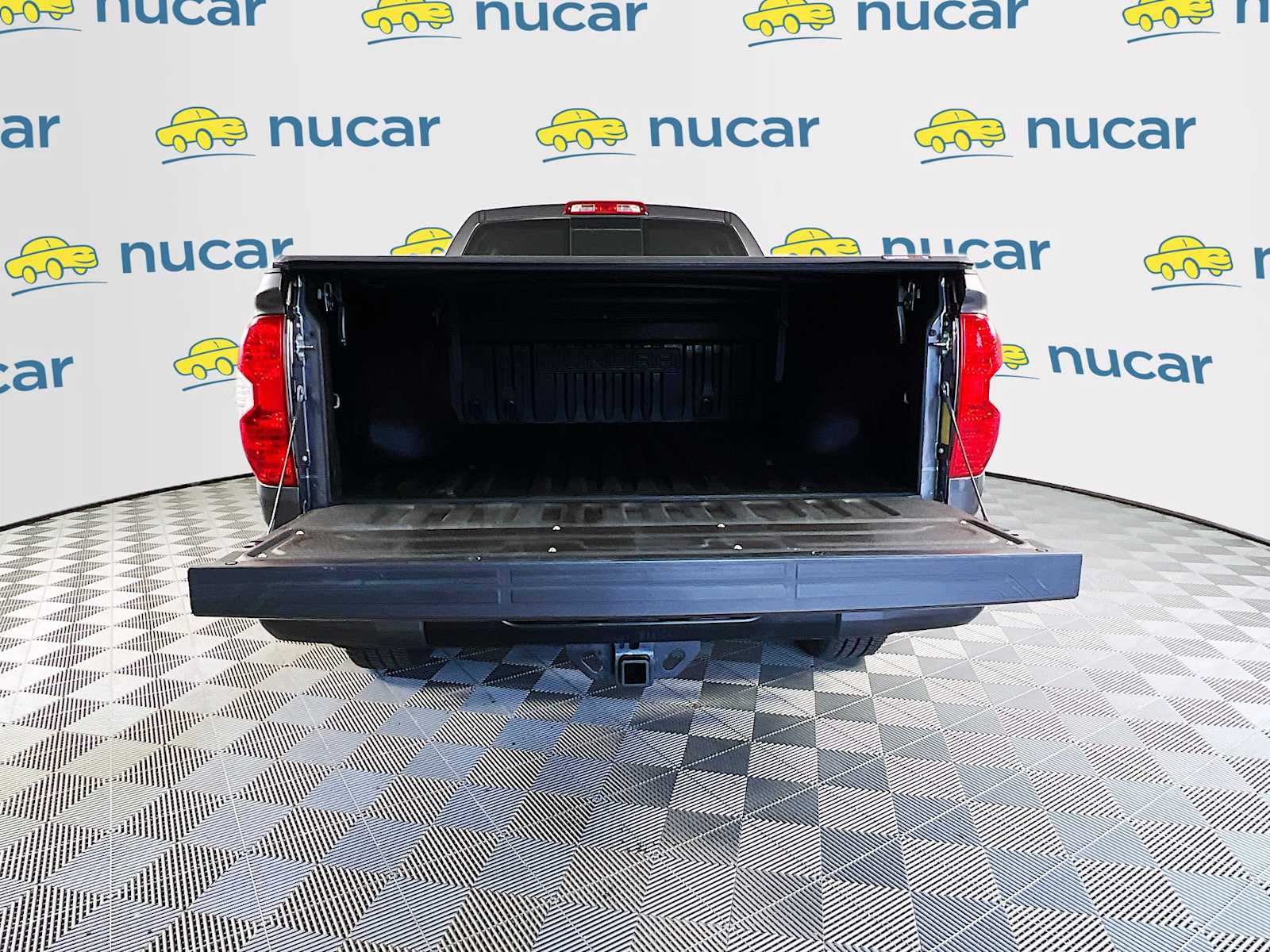2019 Toyota Tundra Limited - Photo 24