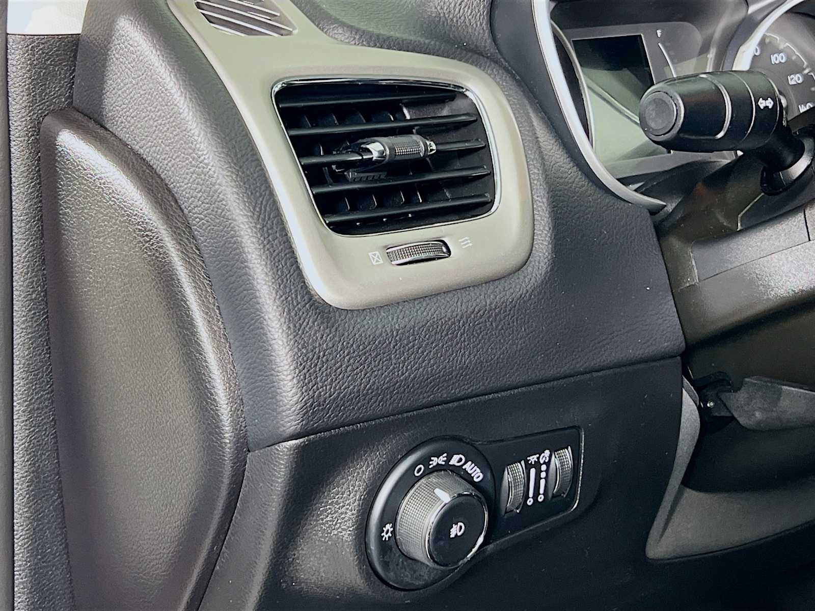 2019 Jeep Compass Latitude - Photo 10
