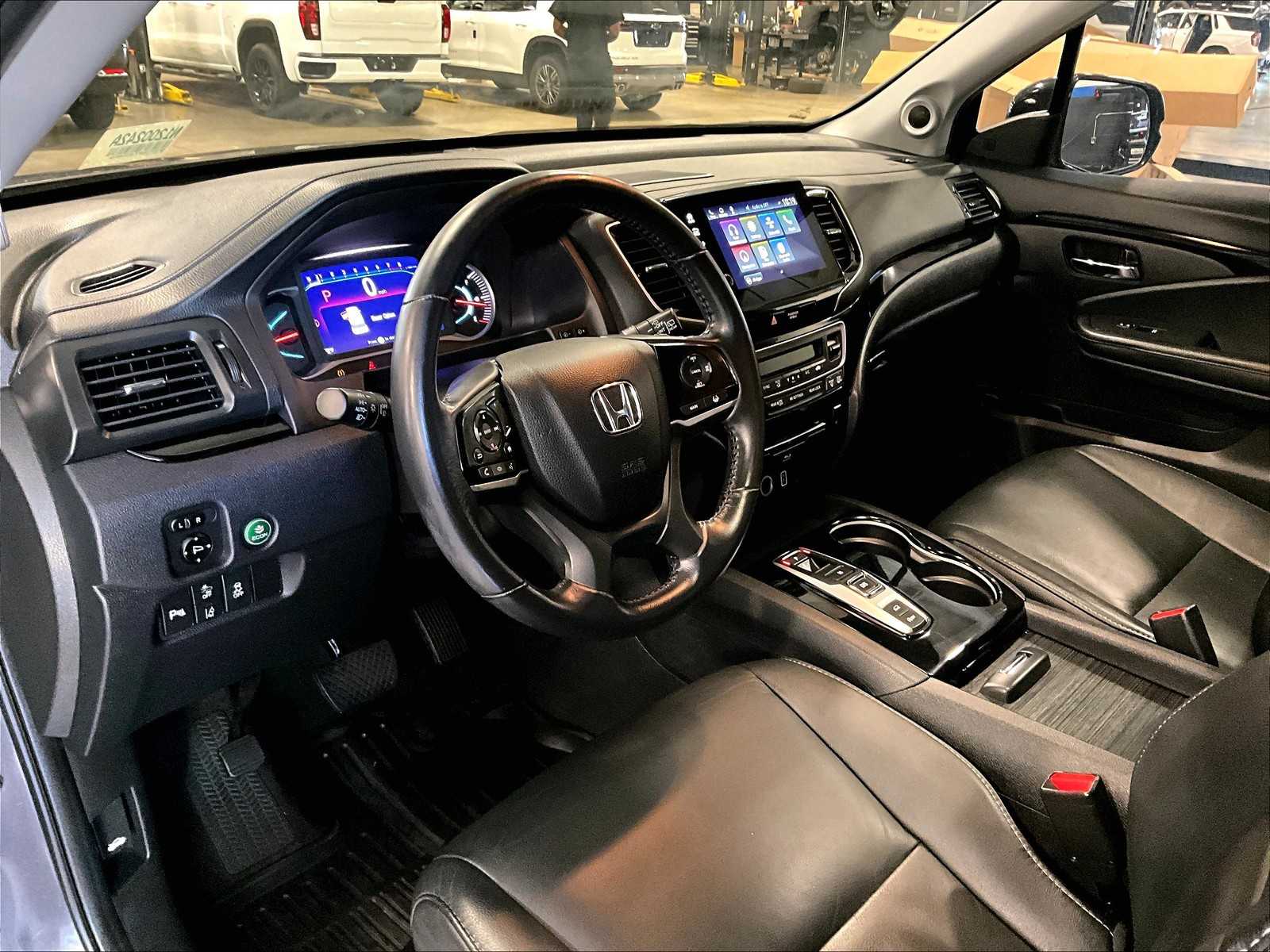 2020 Honda Pilot Touring 8-Passenger - Photo 8