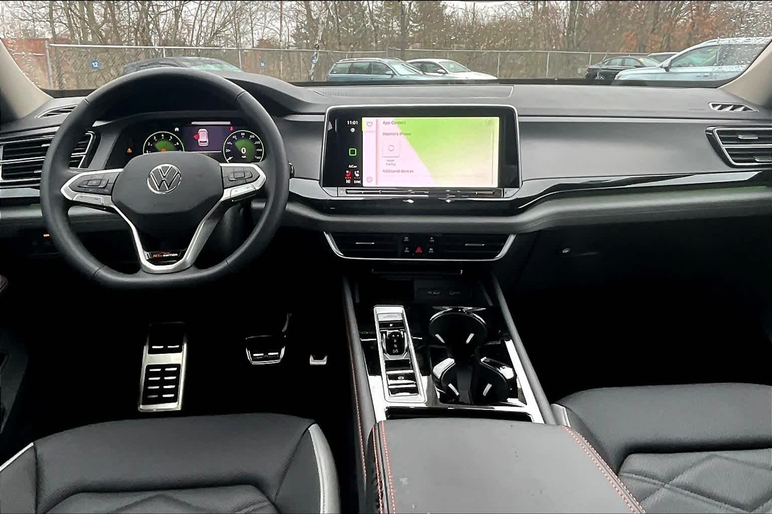 2025 Volkswagen Atlas 2.0T Peak Edition - Photo 12