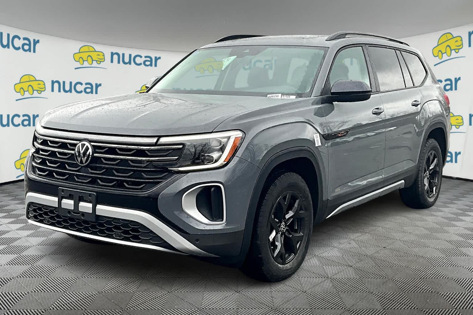2025 Volkswagen Atlas 2.0T Peak Edition - Photo 4