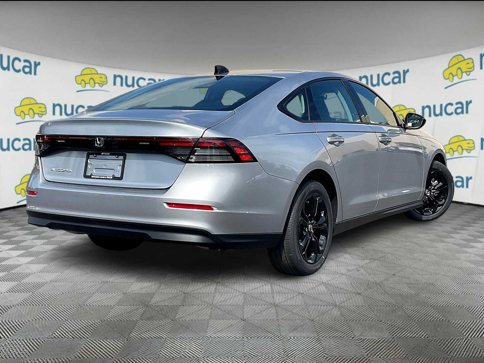 2025 Honda Accord SE - Photo 7