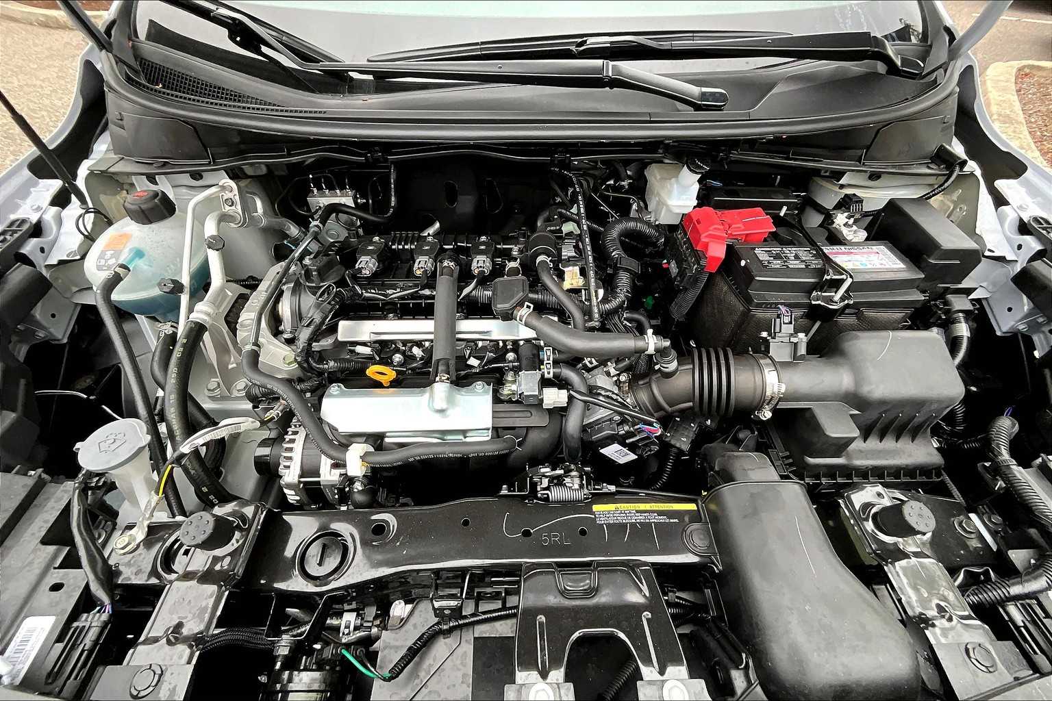 2025 Nissan Versa SV - Photo 16