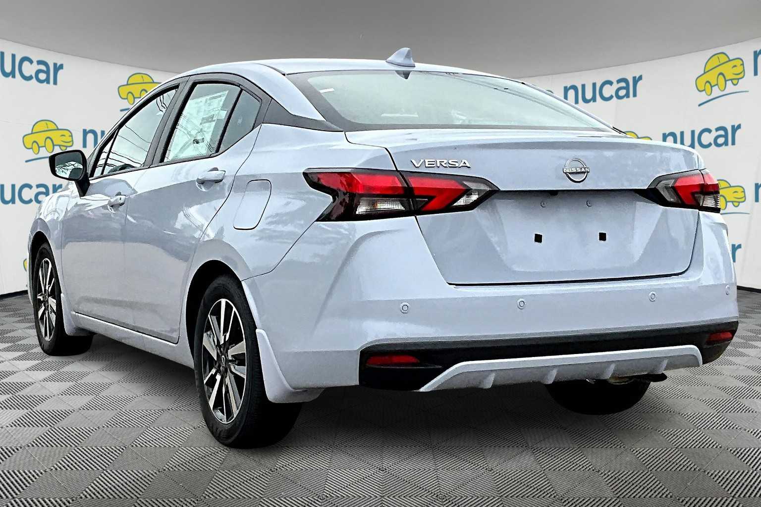 2025 Nissan Versa SV - Photo 5