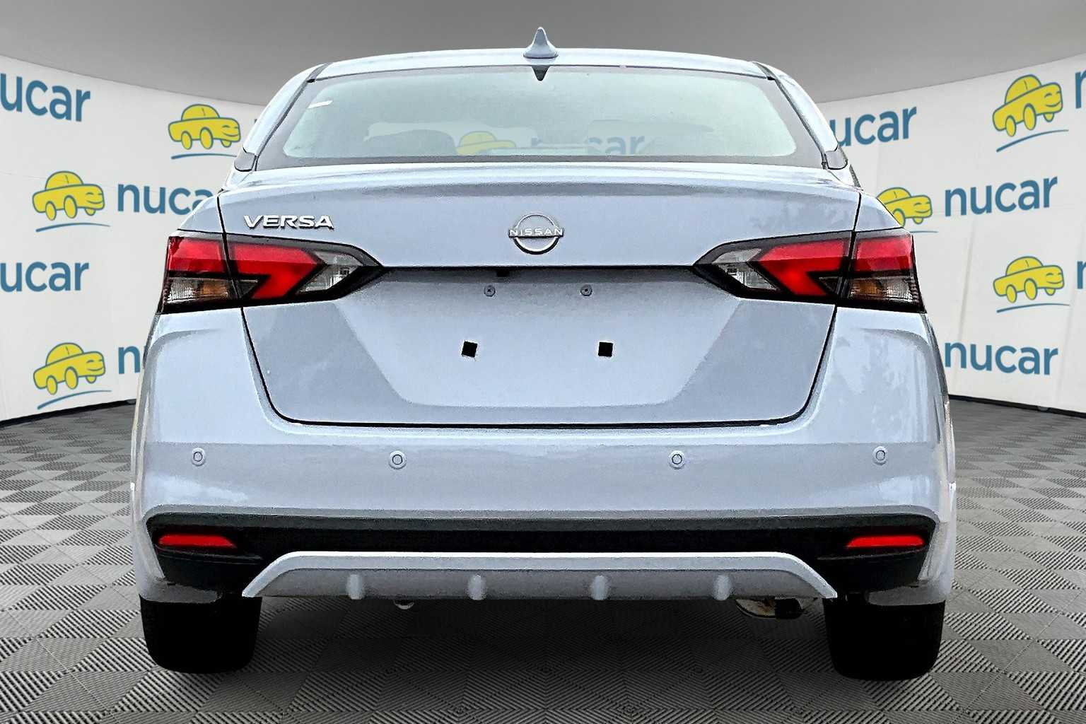 2025 Nissan Versa SV - Photo 6