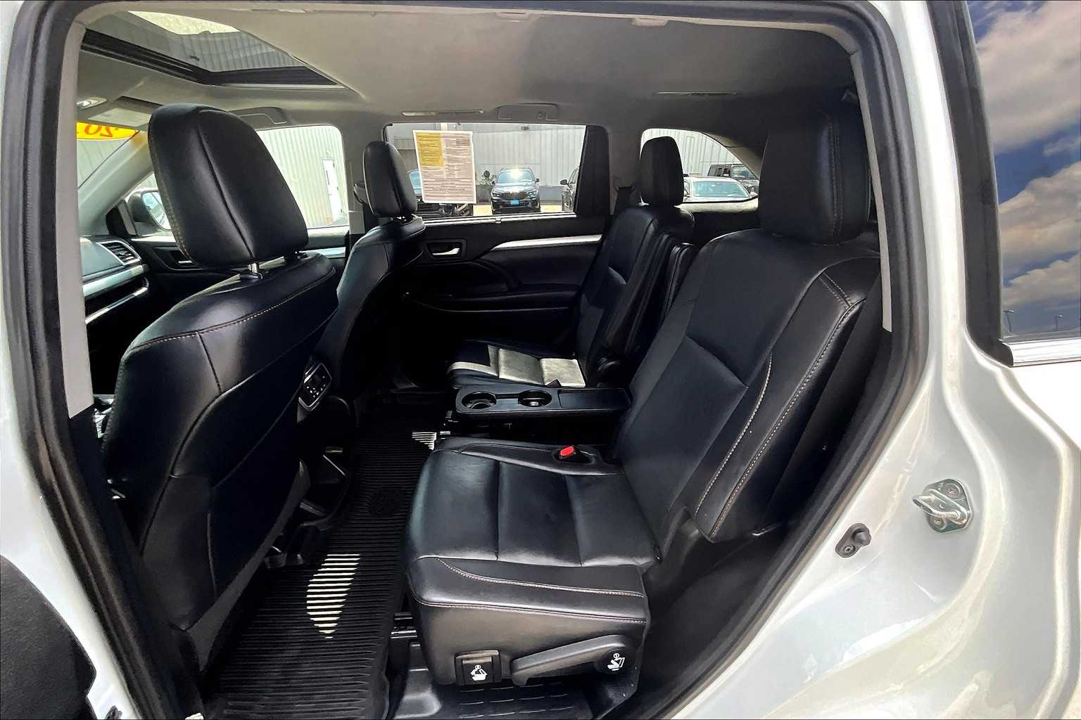 2019 Toyota Highlander XLE - Photo 15