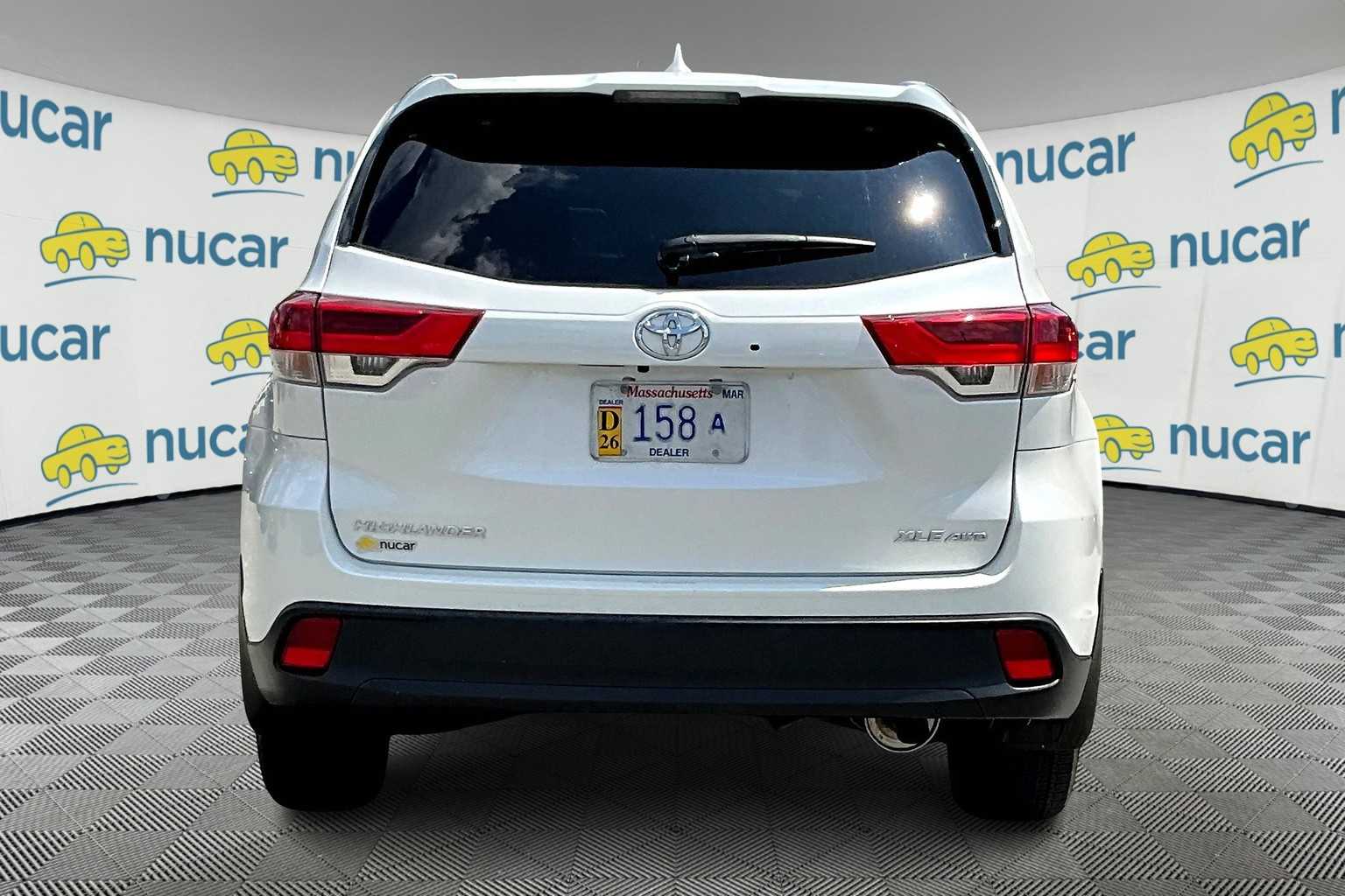 2019 Toyota Highlander XLE - Photo 5