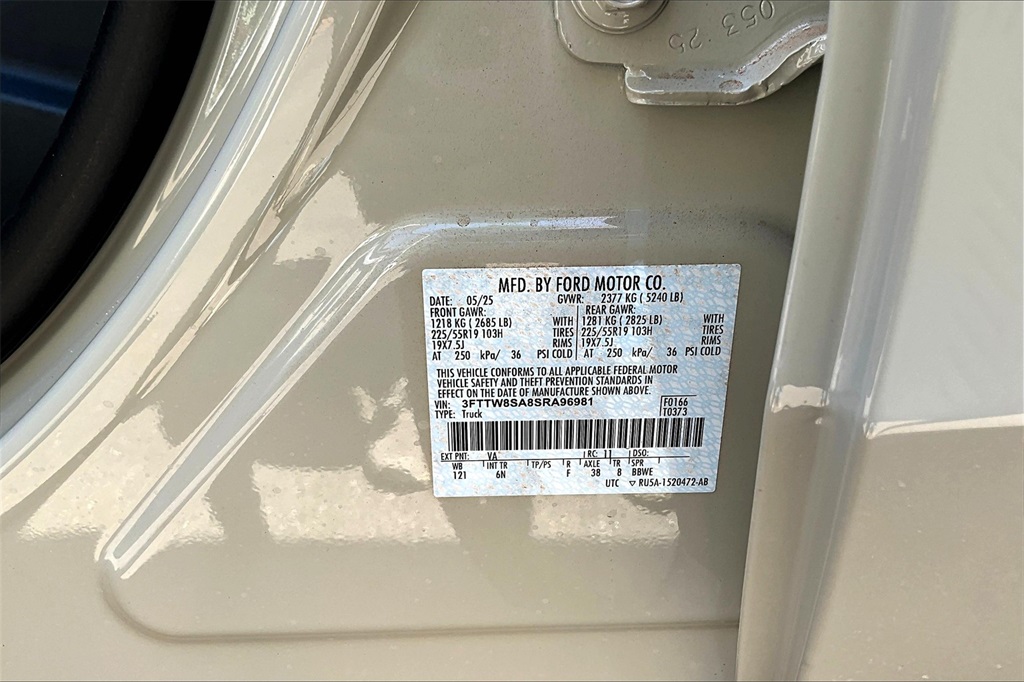 2025 Ford Maverick Lariat - Photo 11
