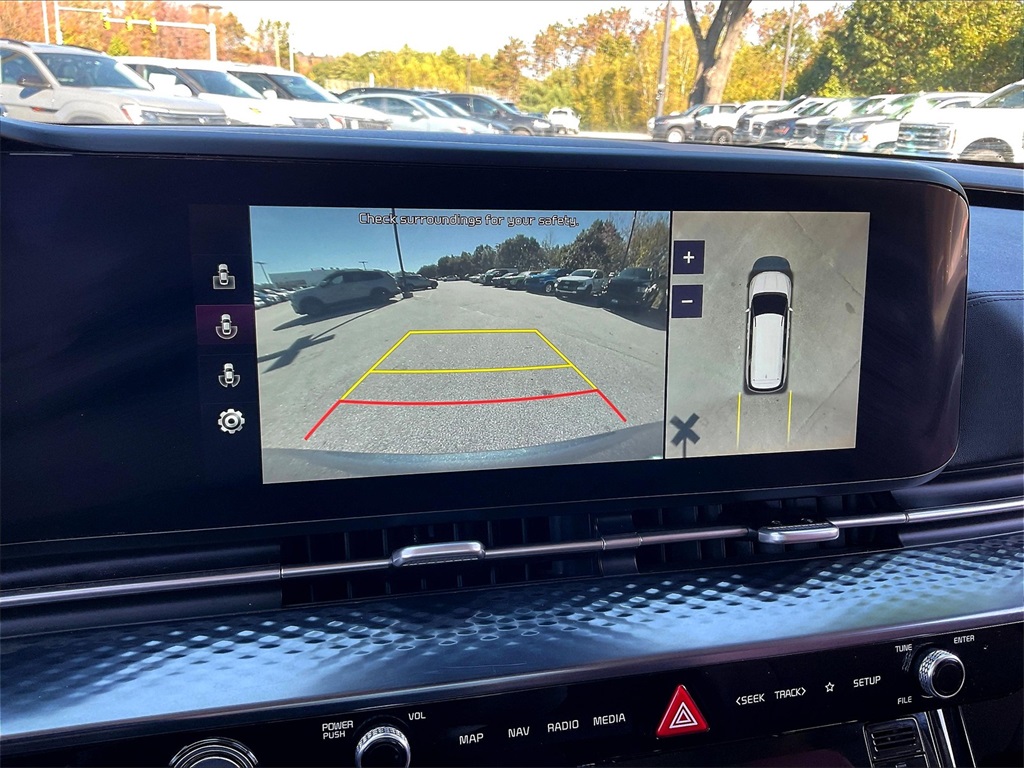 2022 Kia Carnival SX Prestige - Photo 19