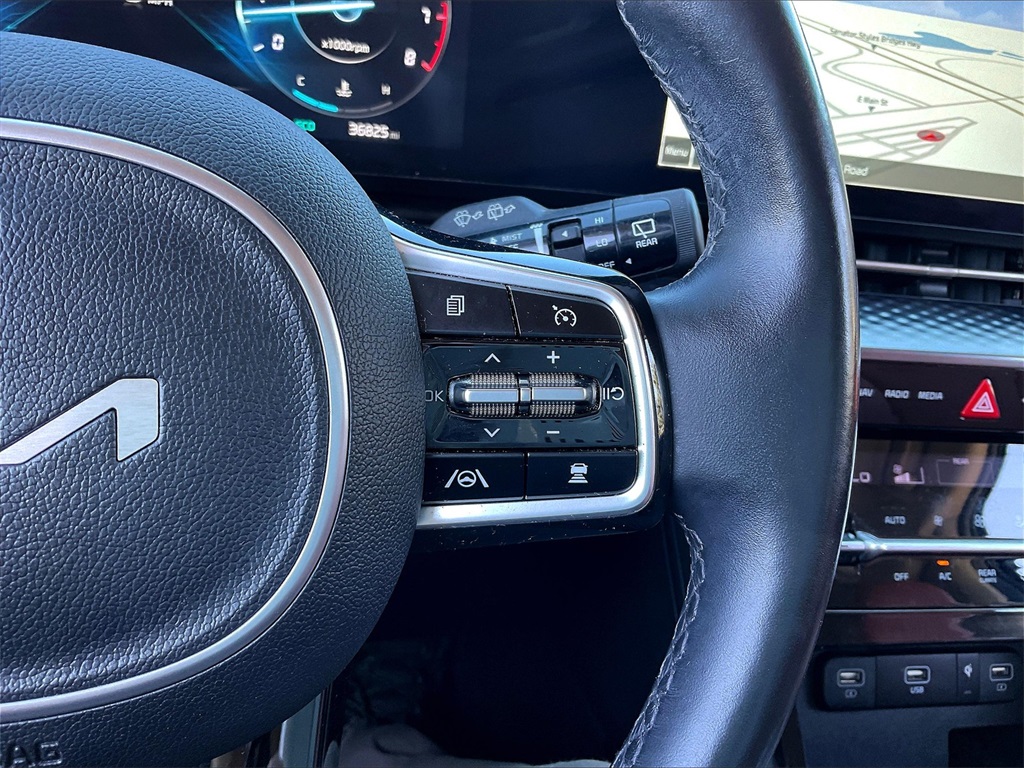 2022 Kia Carnival SX Prestige - Photo 24