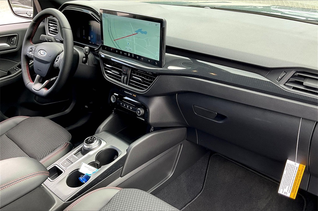 2025 Ford Escape Hybrid ST-Line Select - Photo 10