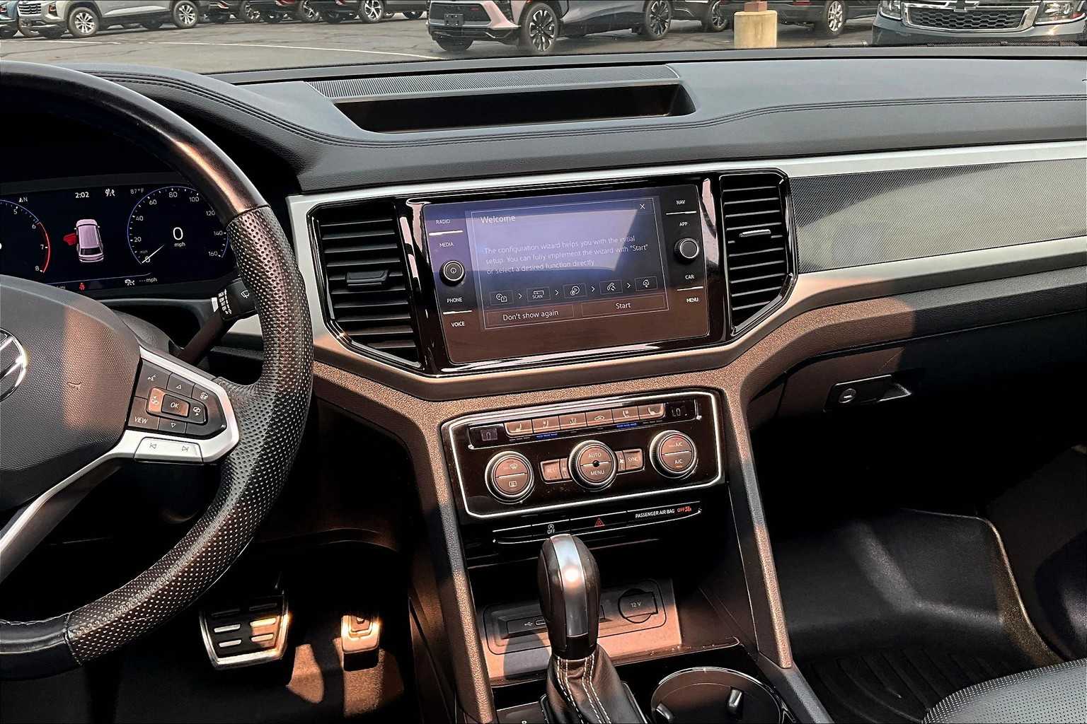 2021 Volkswagen Atlas 3.6L V6 SEL Premium R-Line - Photo 18