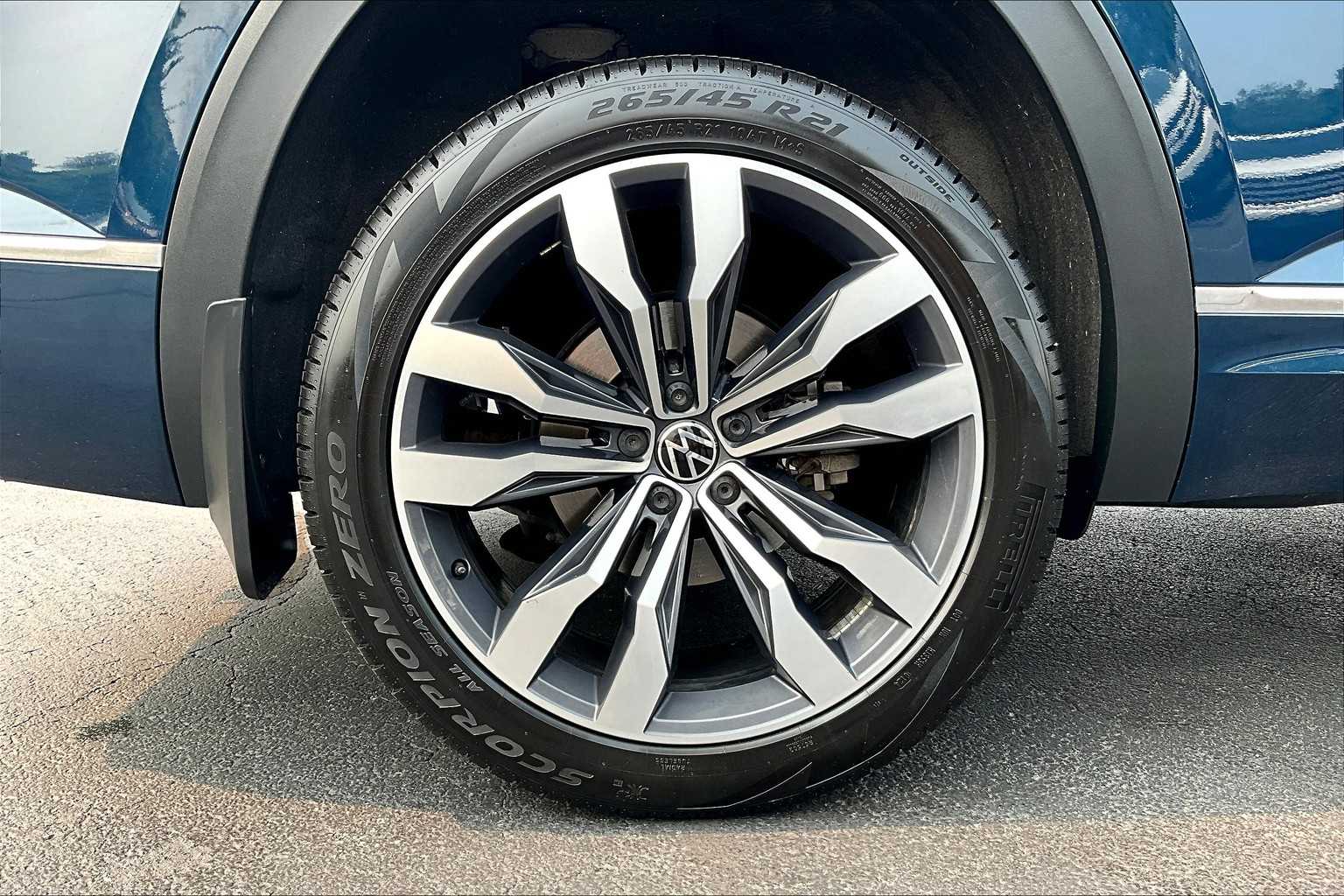 2021 Volkswagen Atlas 3.6L V6 SEL Premium R-Line - Photo 7