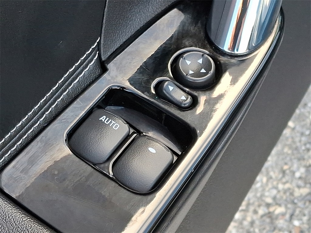 2008 Saturn Sky Base - Photo 13