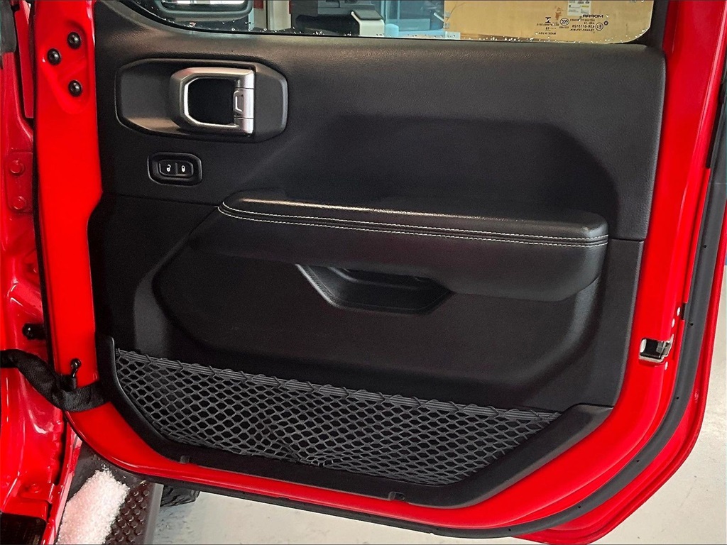 2018 Jeep Wrangler Unlimited Sahara - Photo 12