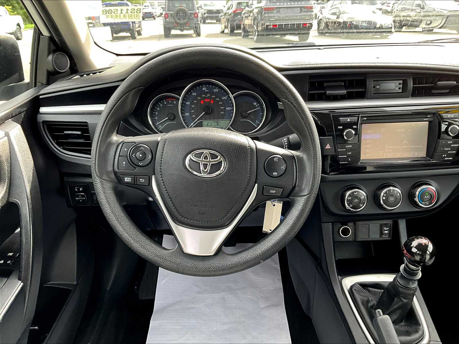 2016 Toyota Corolla L - Photo 17