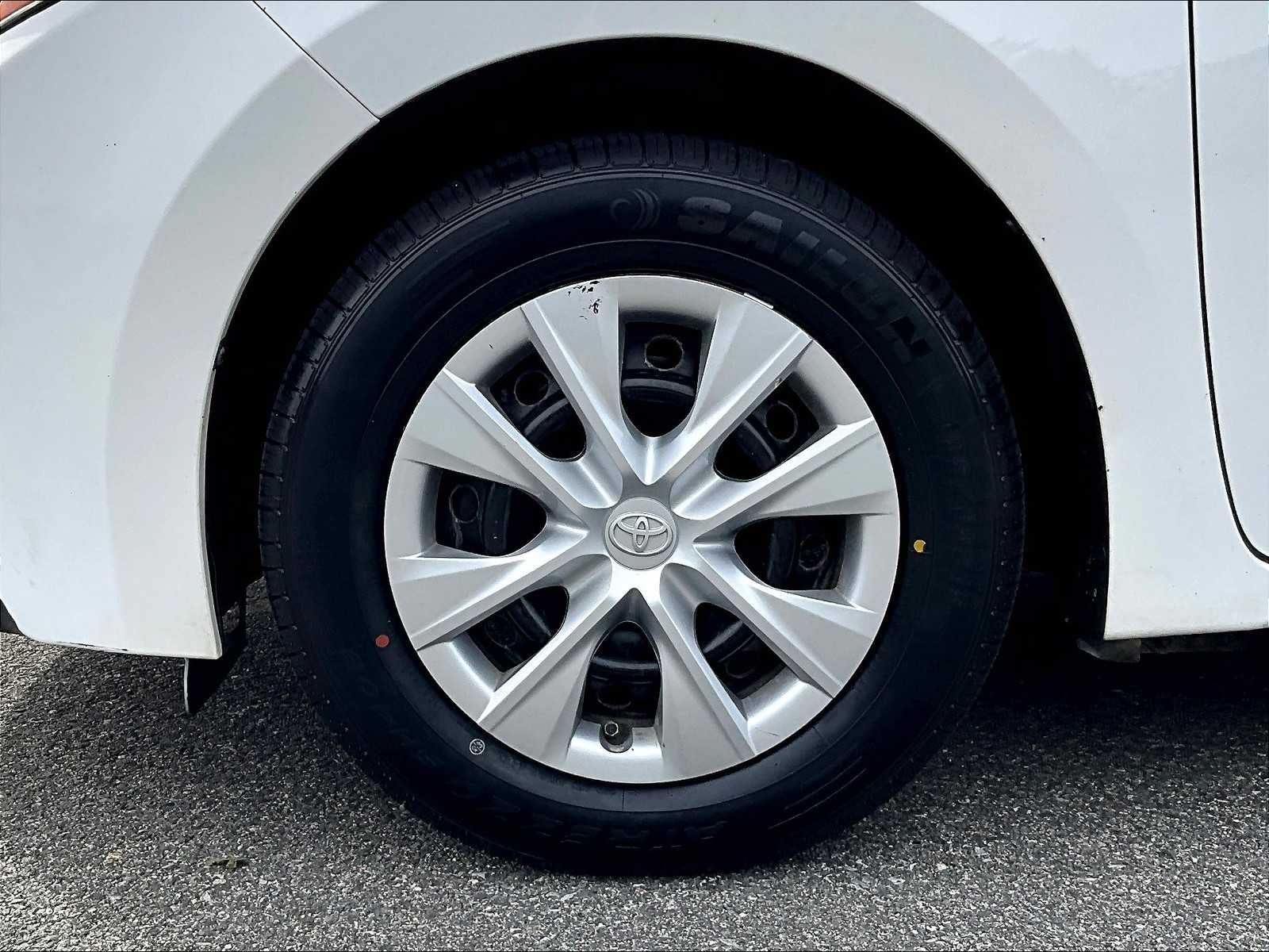 2016 Toyota Corolla L - Photo 7