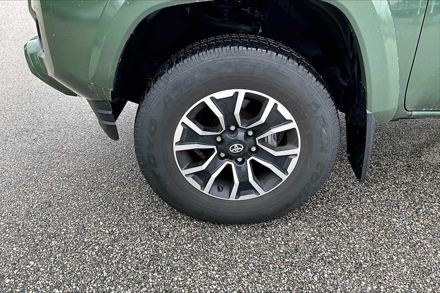 2022 Toyota Tacoma TRD Sport - Photo 4