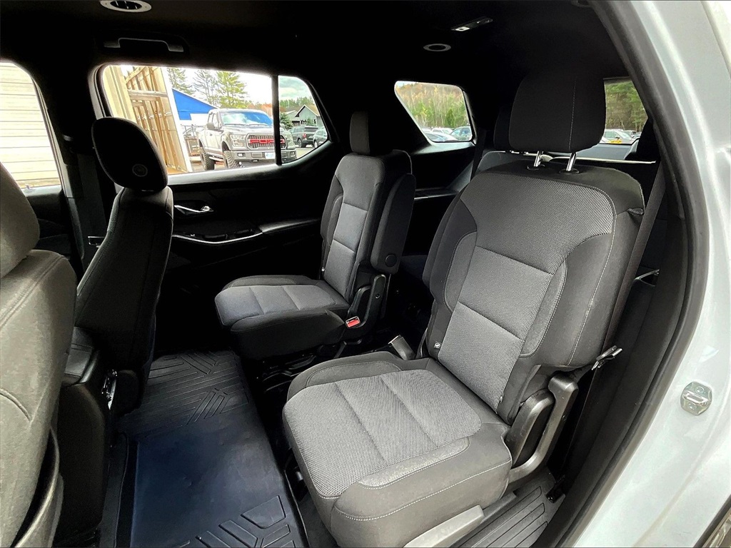 2022 Chevrolet Traverse LT - Photo 15