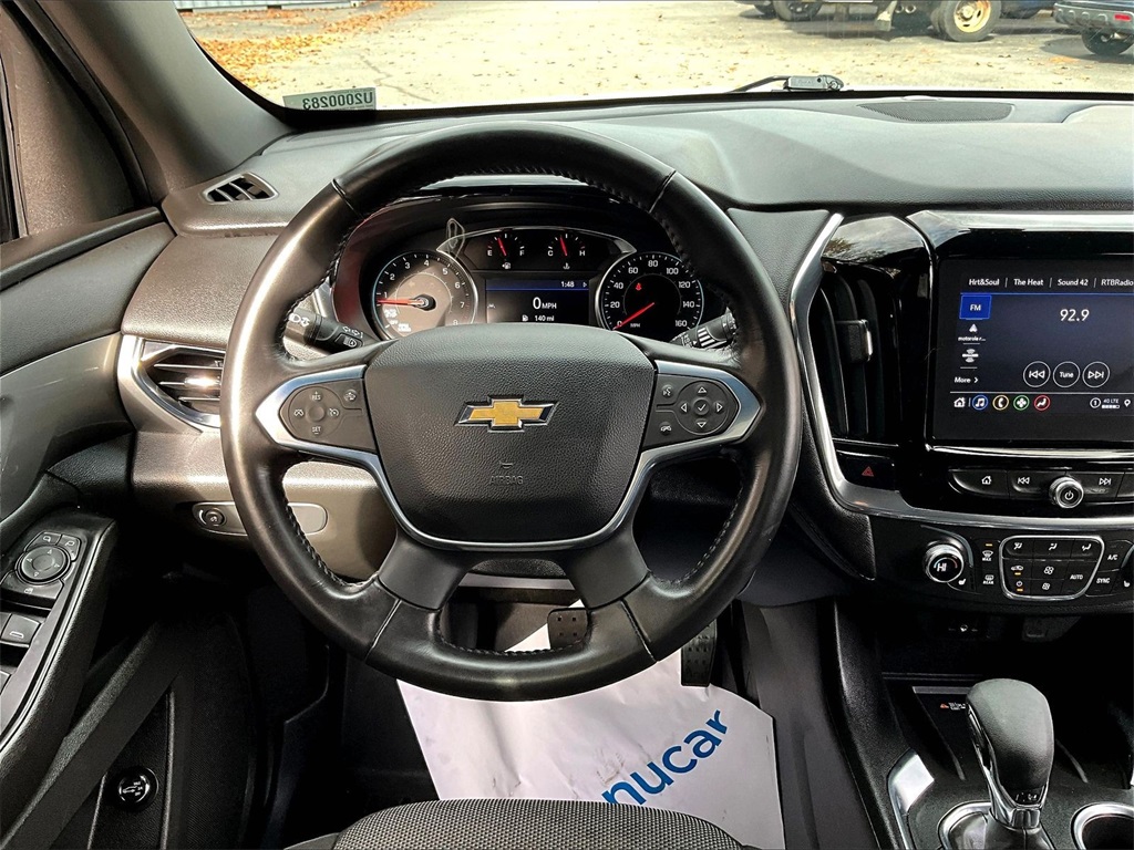 2022 Chevrolet Traverse LT - Photo 18