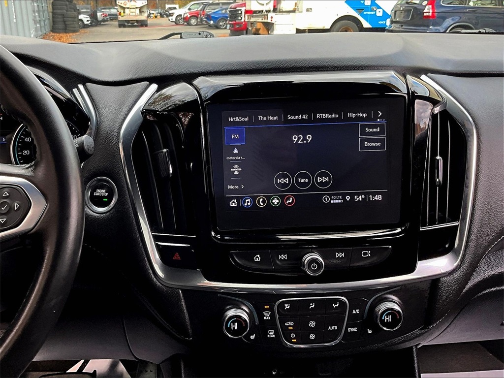 2022 Chevrolet Traverse LT - Photo 19
