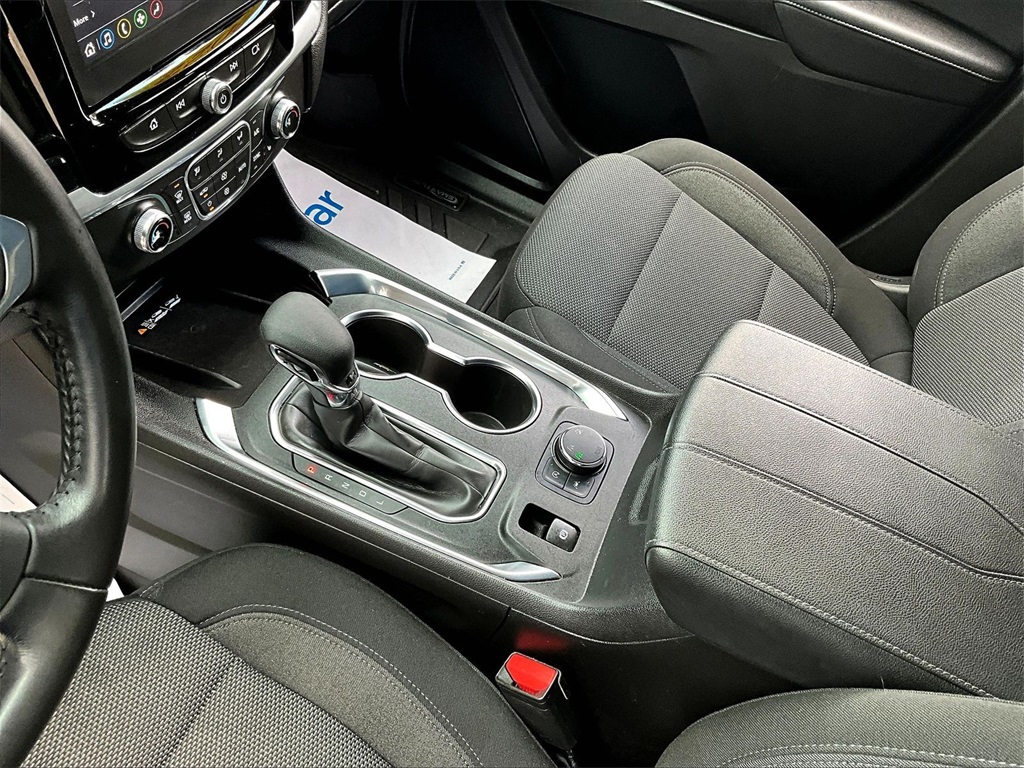 2022 Chevrolet Traverse LT - Photo 21