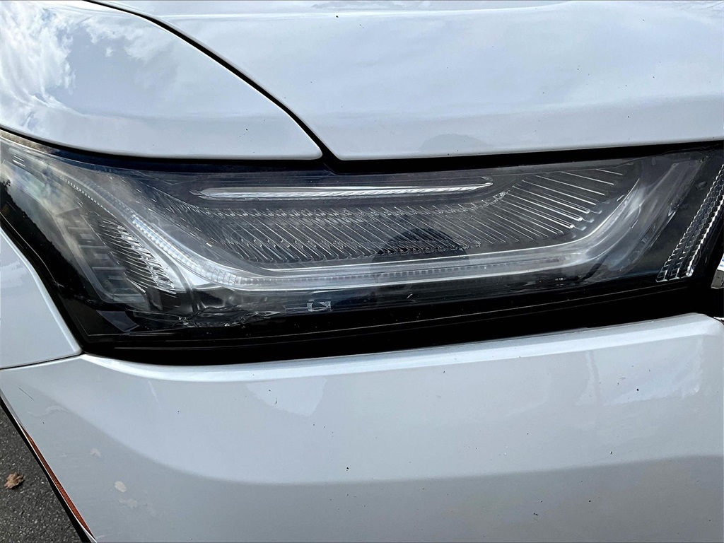 2022 Chevrolet Traverse LT - Photo 34