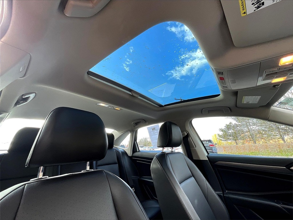 2019 Volkswagen Jetta SEL - Photo 7