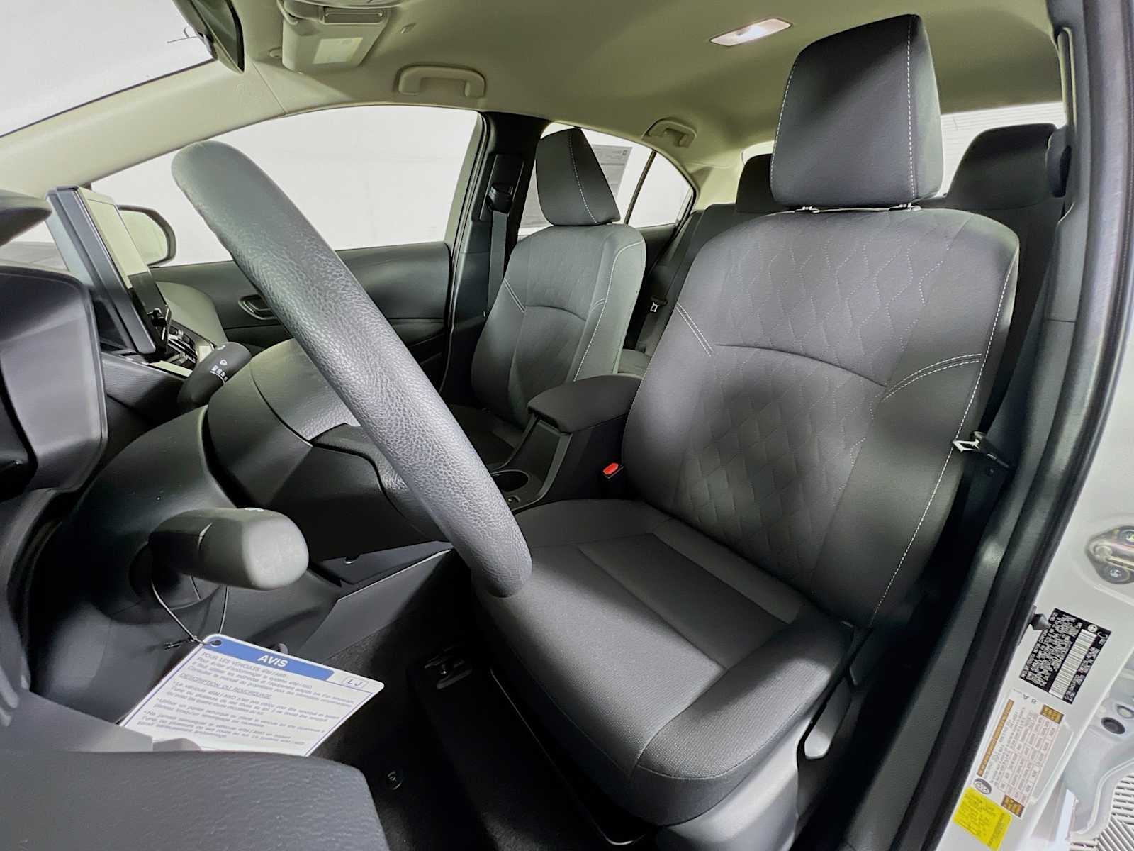 2026 Toyota Corolla Hybrid LE - Photo 12