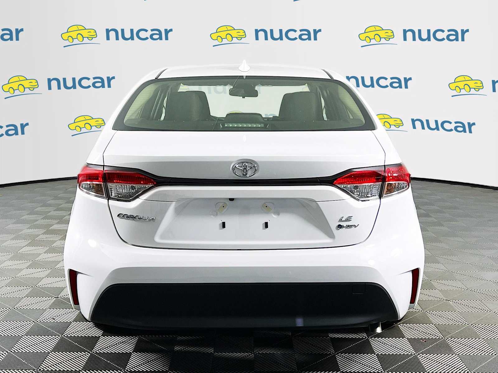 2026 Toyota Corolla Hybrid LE - Photo 5